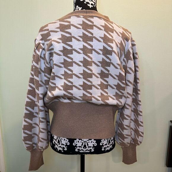 Joie Sweaters!  Joie Houndstooth Cardigan! - Picture 2 of 6